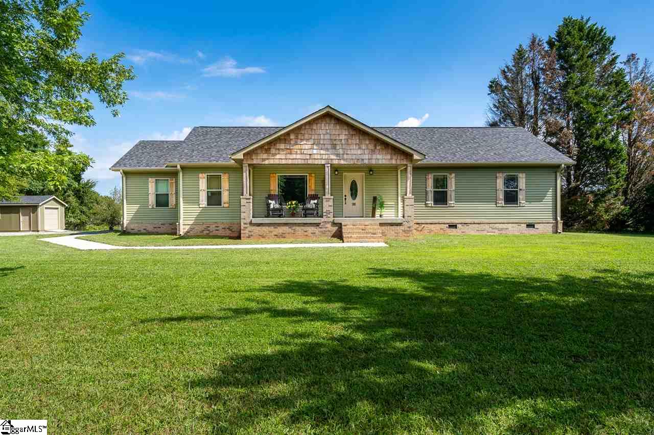 98 Simpson Creek Road Laurens Sc 29630 Berkshire Hathaway Homeservices C Dan Joyner Realtors