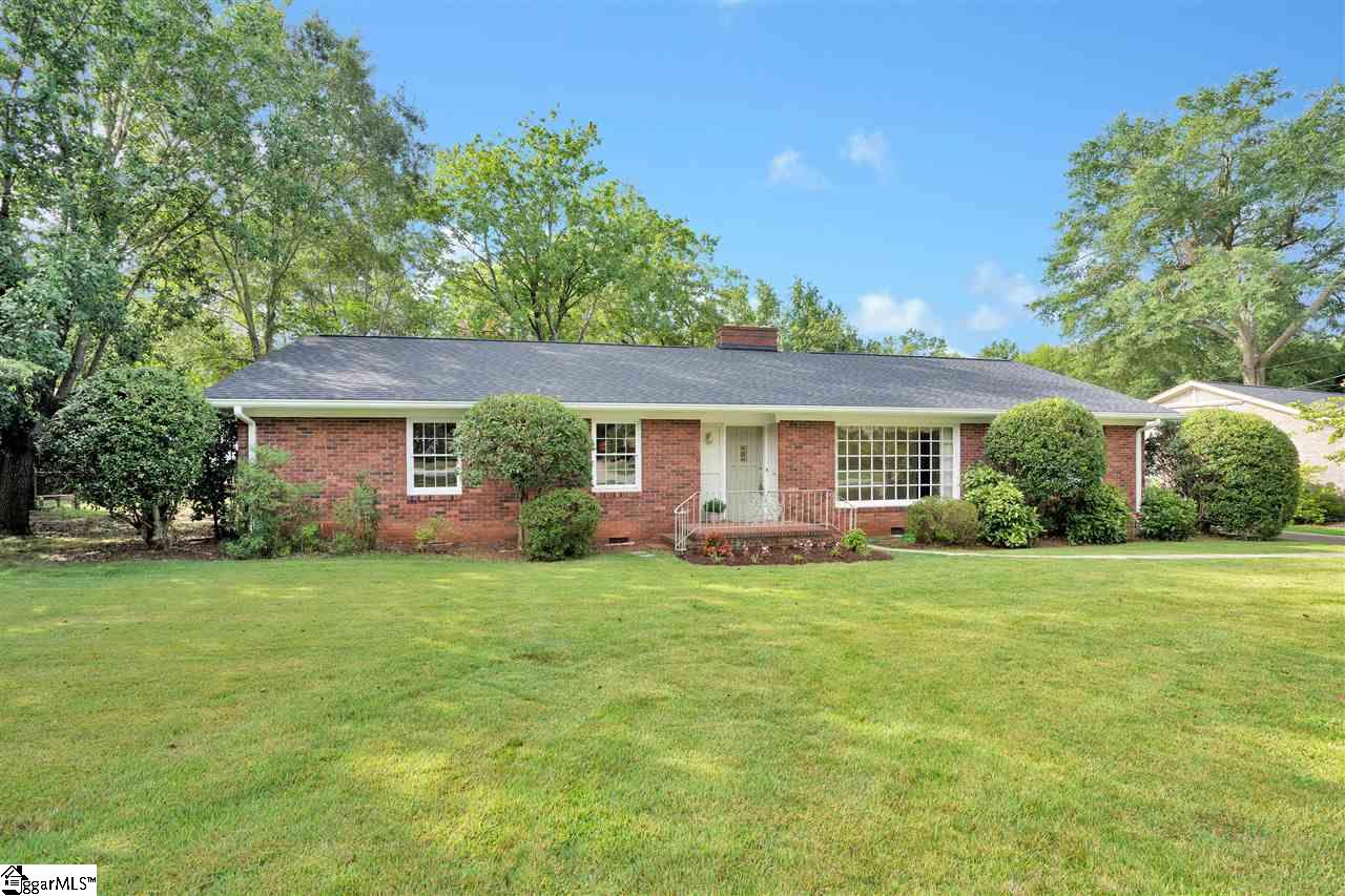 6 Stonewall Lane Greenville Sc 29615 Berkshire Hathaway Homeservices C Dan Joyner Realtors