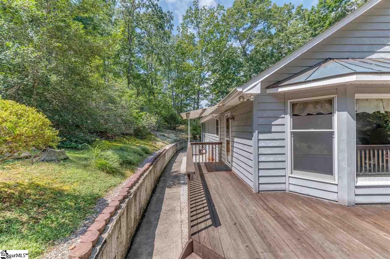 For Sale 161 Lanier Drive Landrum Sc 29356 2 Beds 2 Full Baths 250000