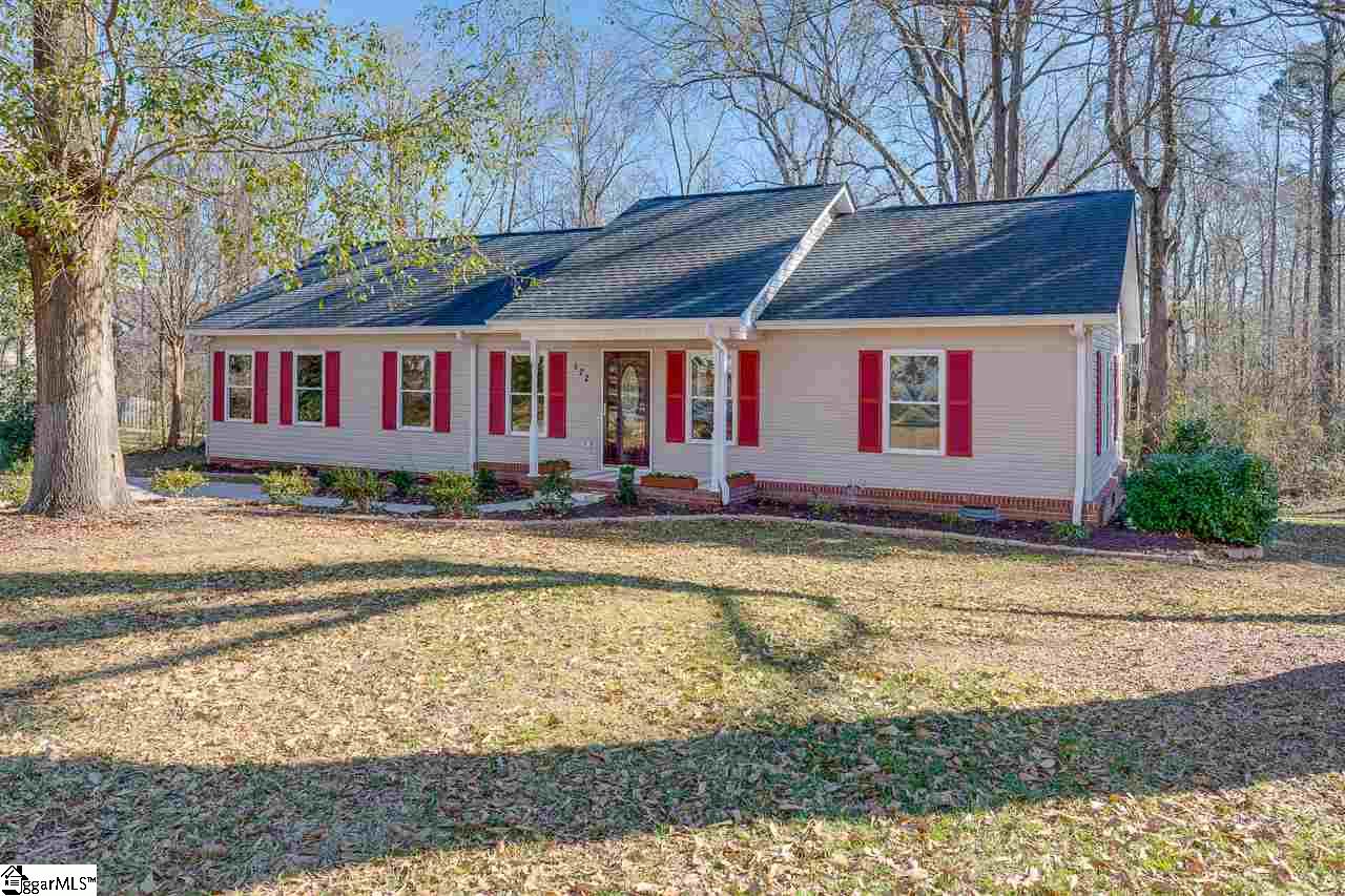 Sold 122 Woodland Drive Fountain Inn Sc 29644 1726 3 Beds 2 Full Baths 195 000 Sold Listing