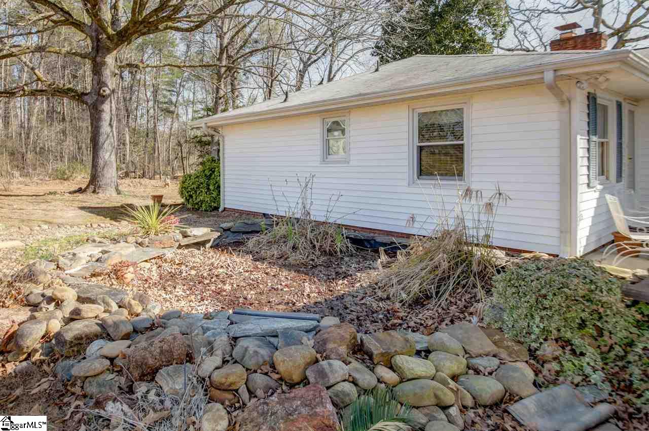 Sold 3711 Berry Mill Road Greer Sc 2 Beds 2 Full Baths 266 000 Sold Listing