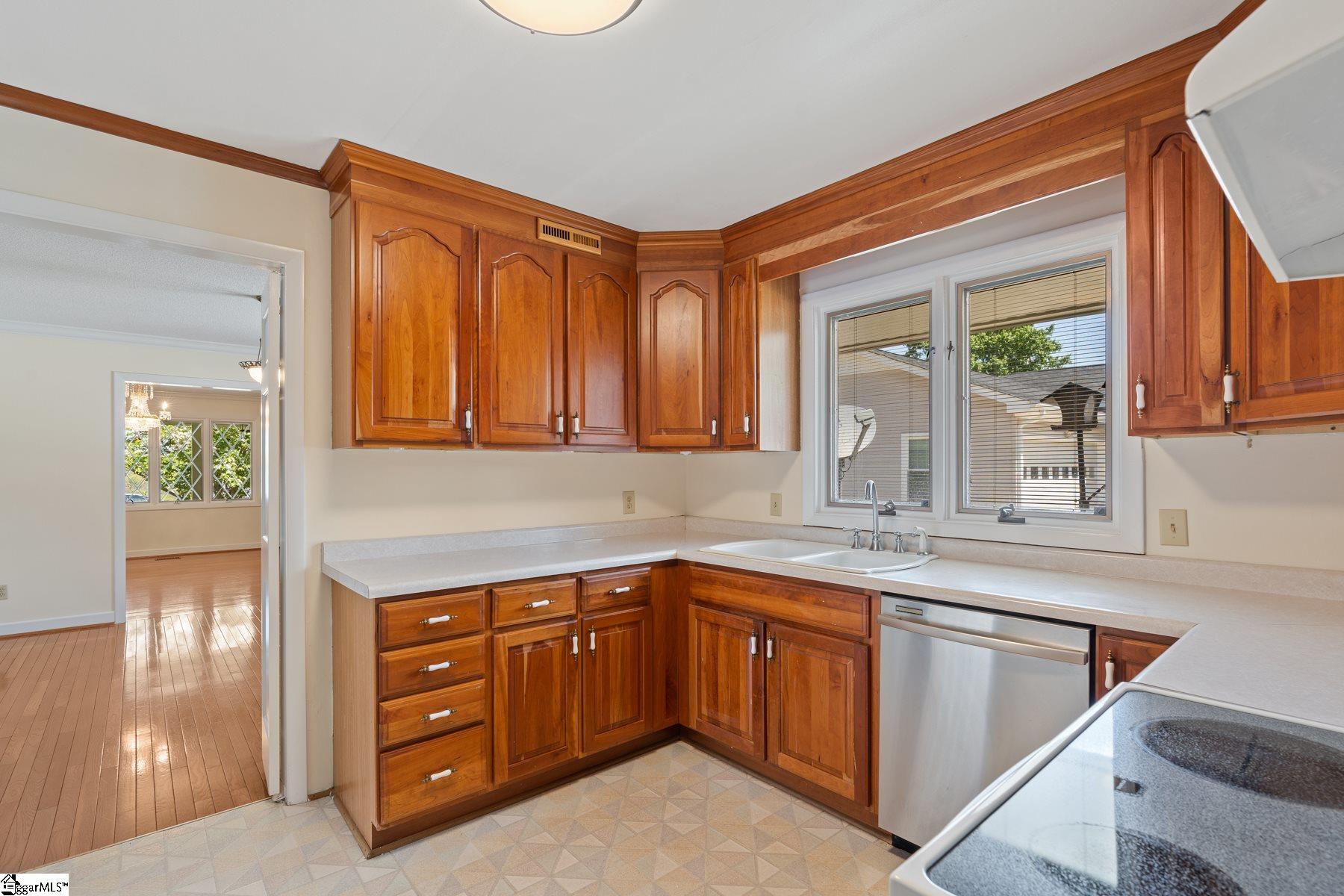 Sold: 827 Butler Springs Road, Greenville, SC 29615 | 4 ...