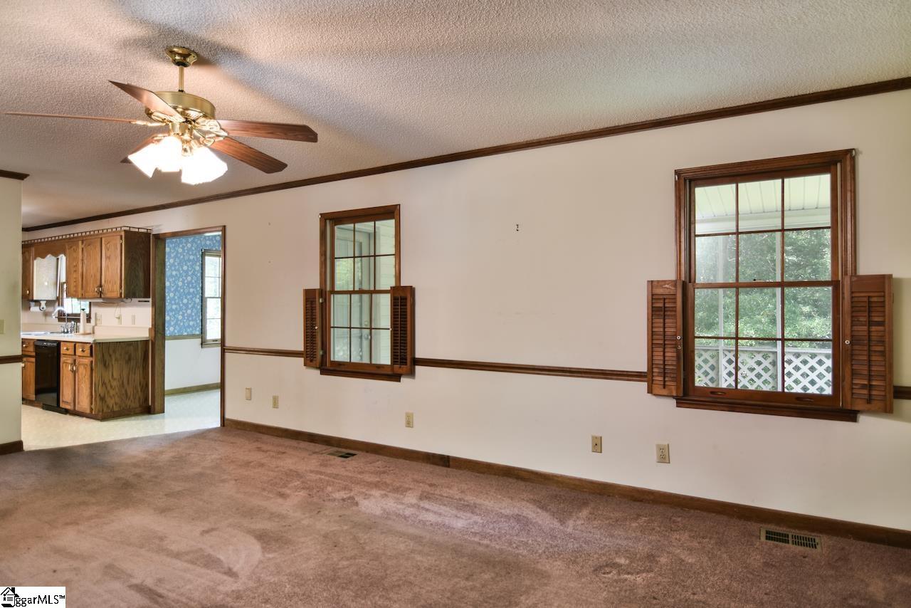 For Sale: 30 Sheridan Place, Greer, SC 29650 | 4 Beds / 2 ...