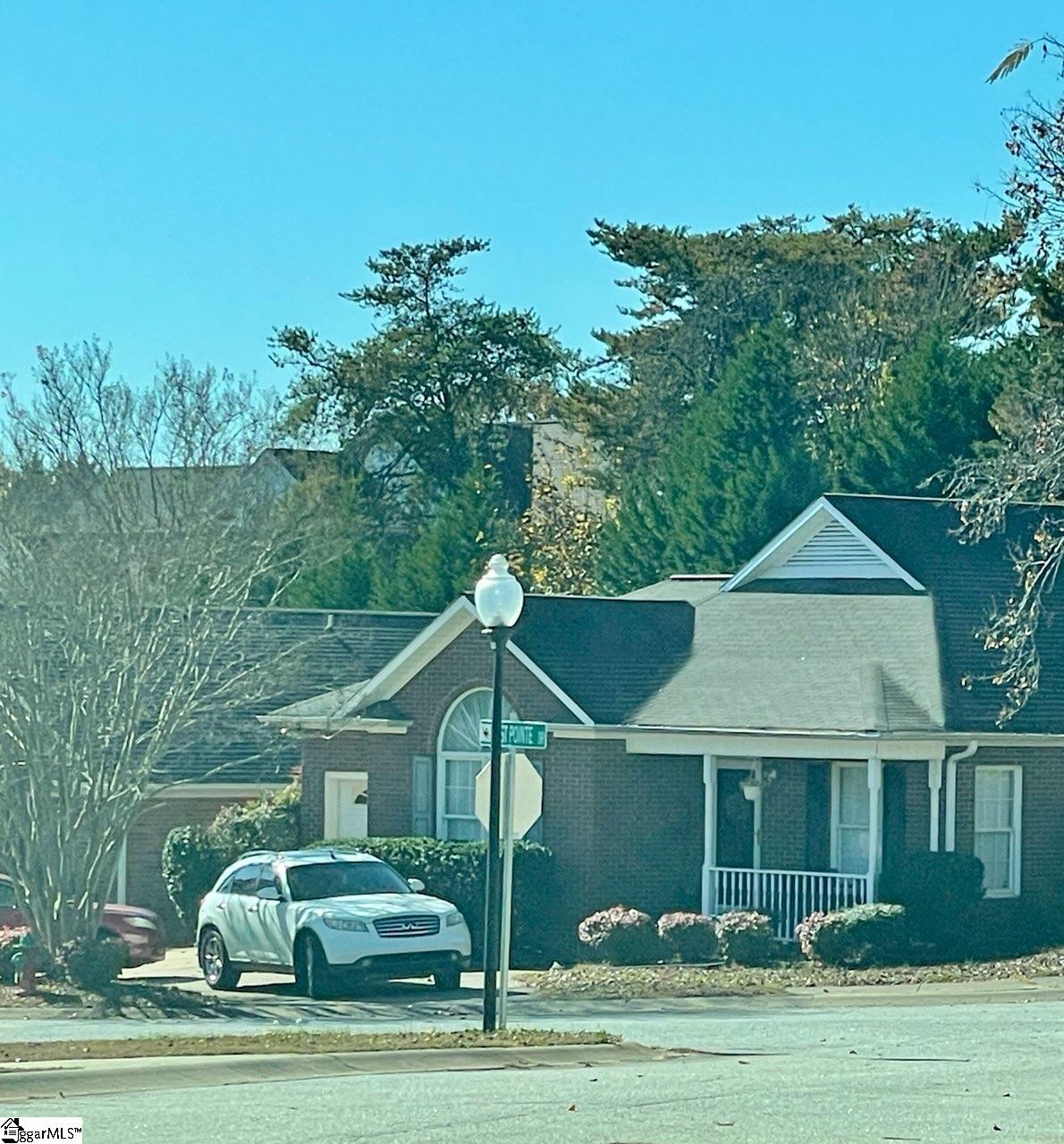 304 W Pointe Drive, Spartanburg, SC 29301