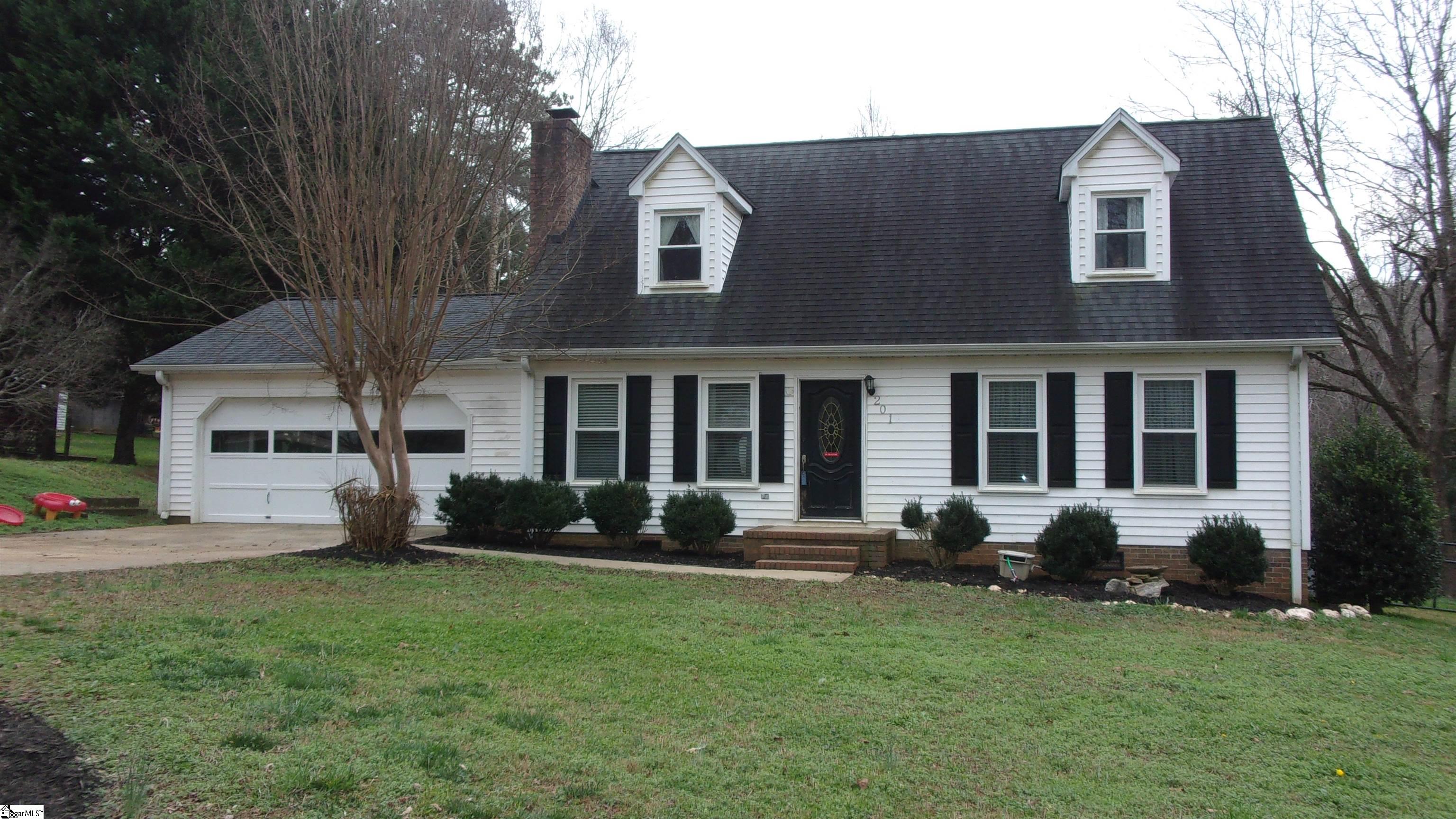 201 Heatherwood Drive, Easley, SC 29642