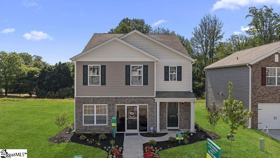 1 Southern Pine Drive, Greenville SC 29605