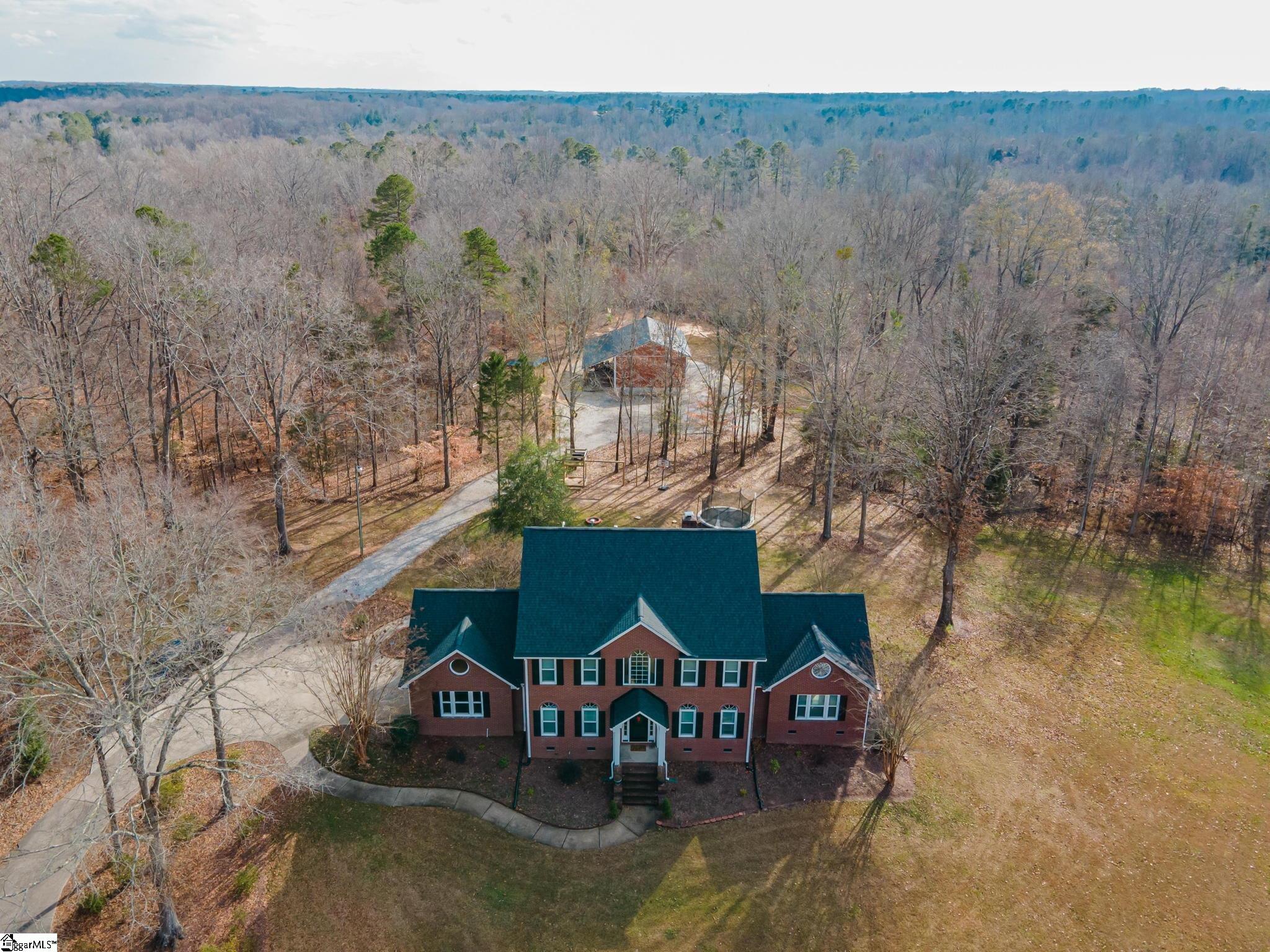 211 Adair Place, Laurens, SC 29360