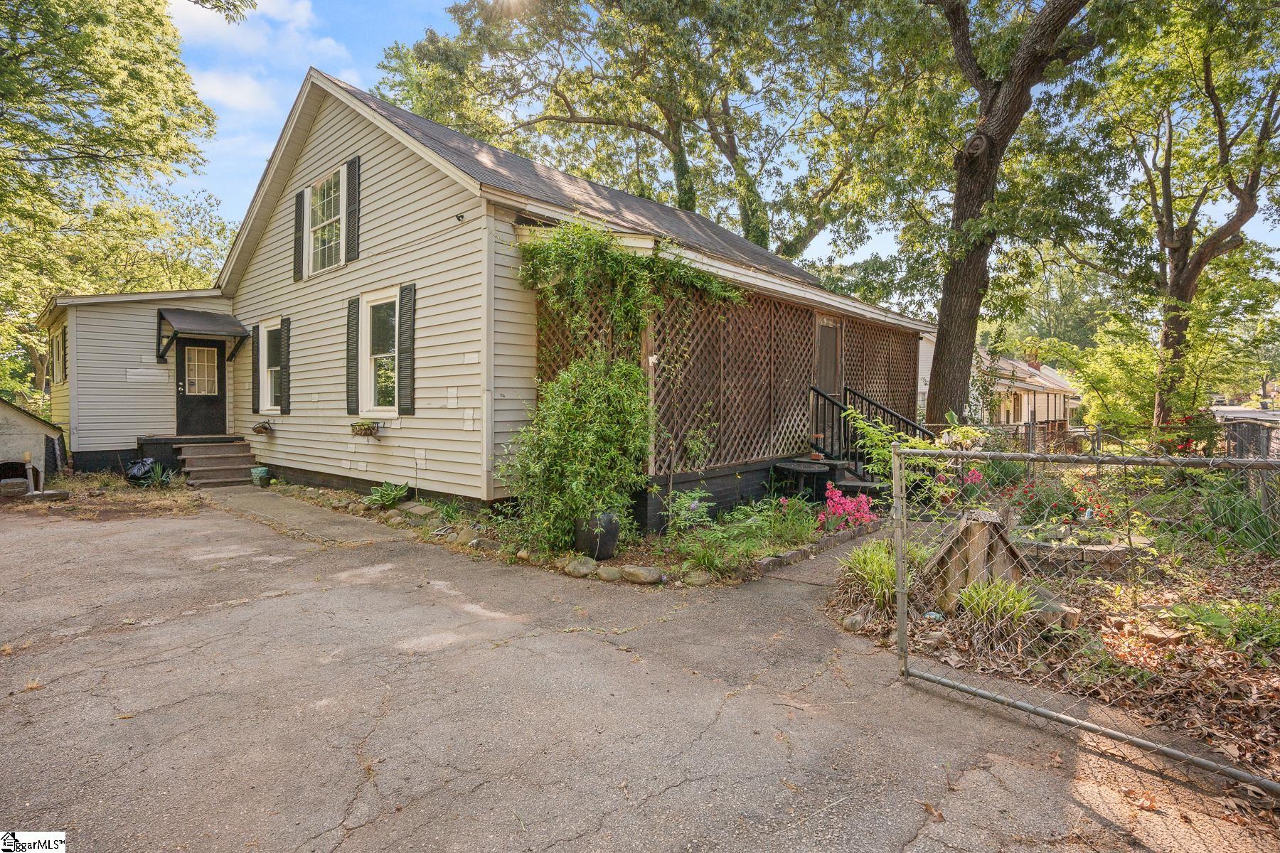 1111 Street, Greenville, SC 29611