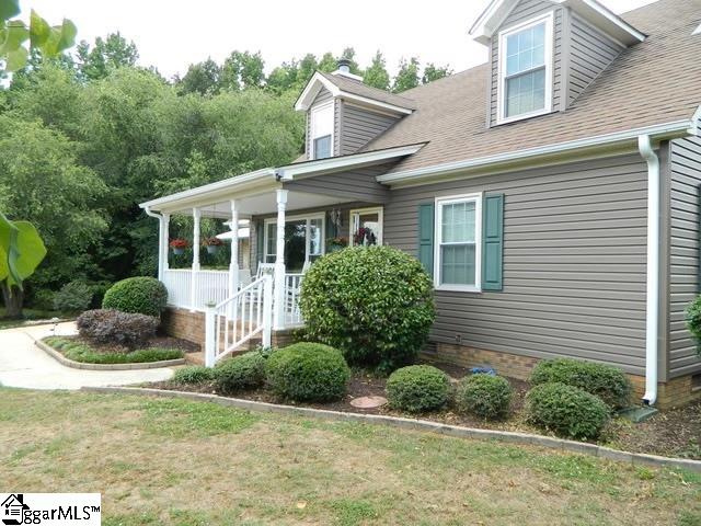 1205 Rosewood