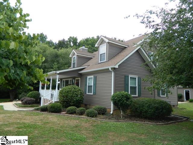 1205 Rosewood