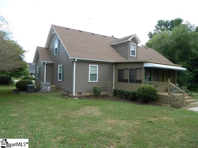1205 Rosewood