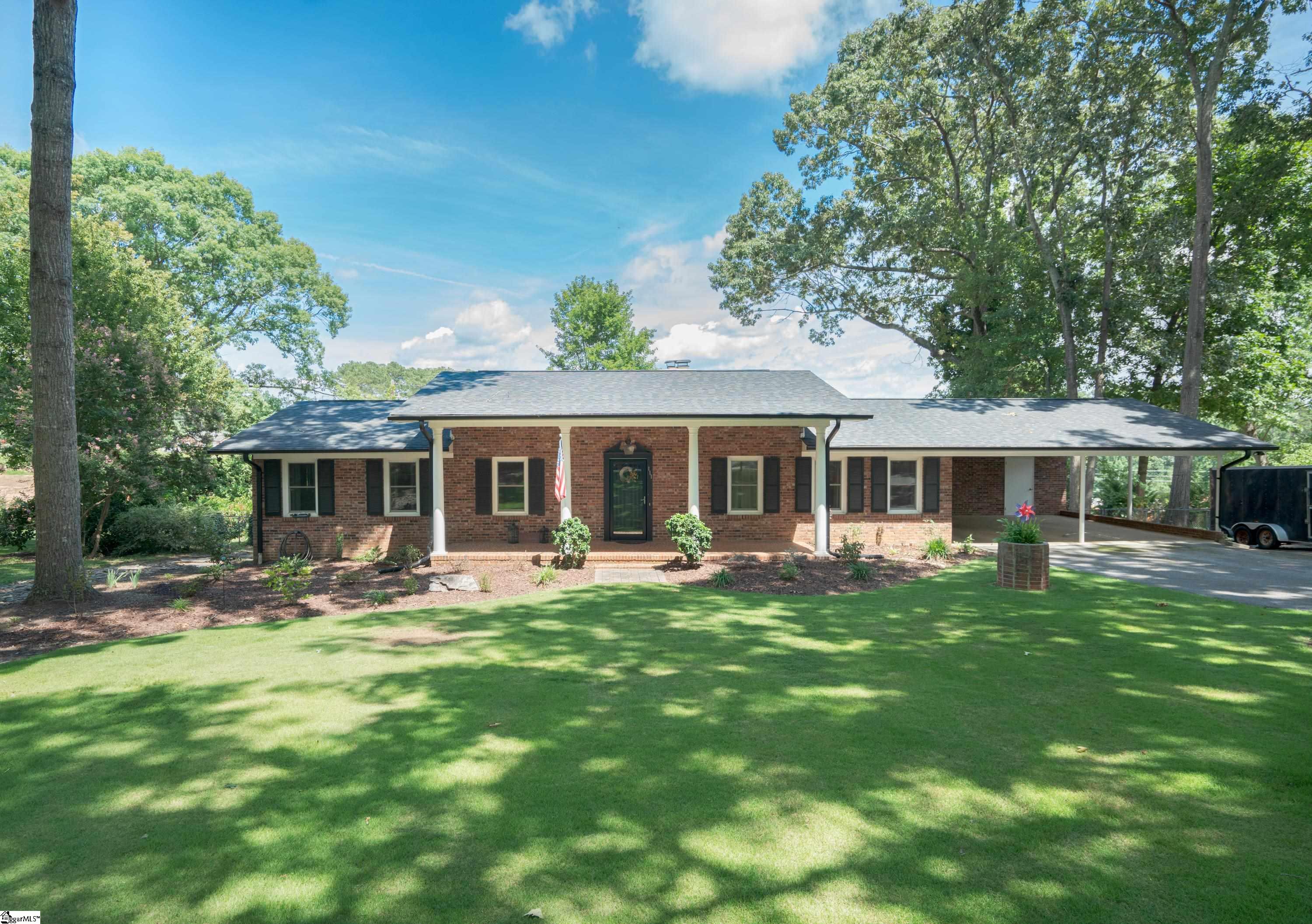 111 Pineview, Easley, SC 29642