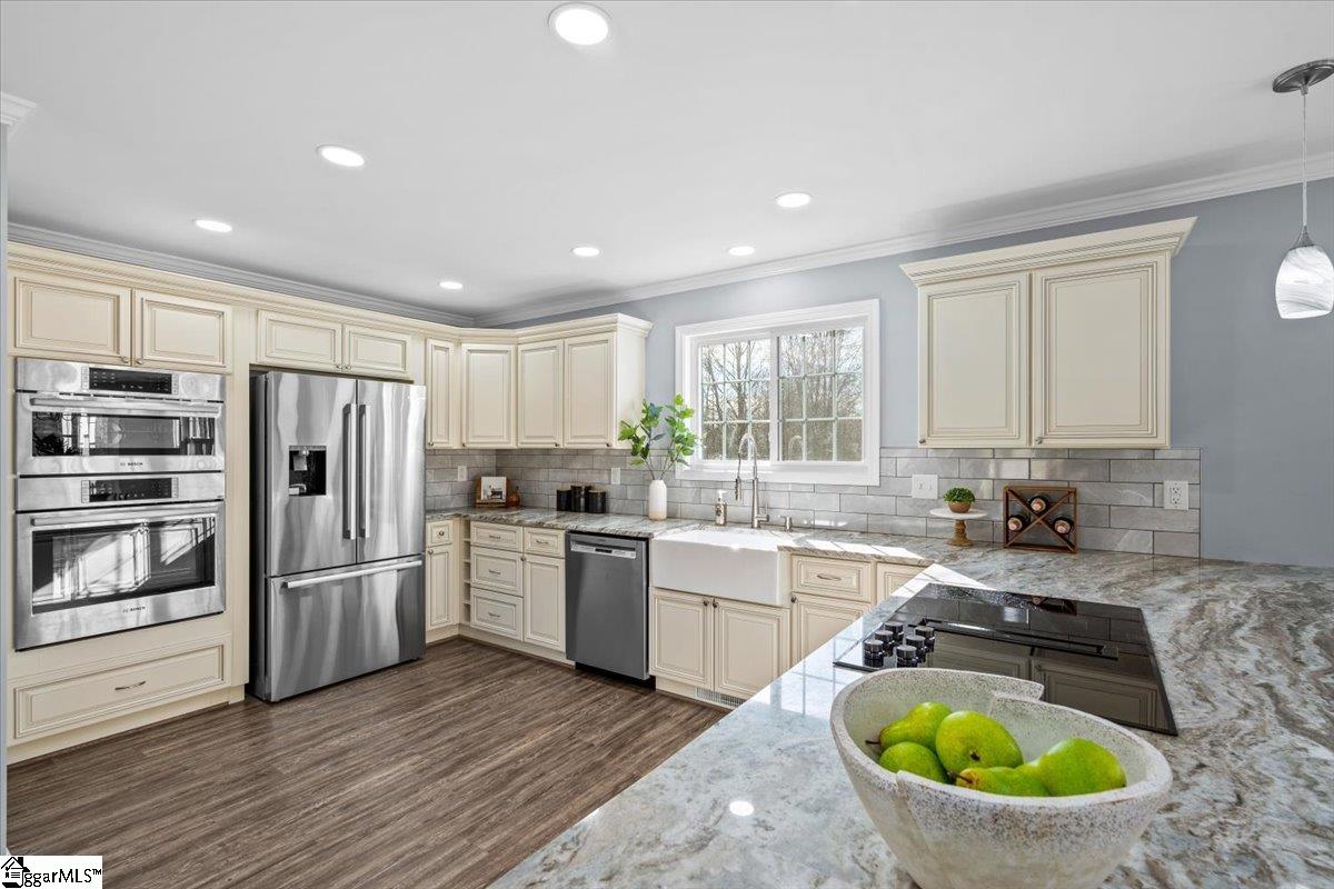 540 Willis Road Taylors, SC 29687