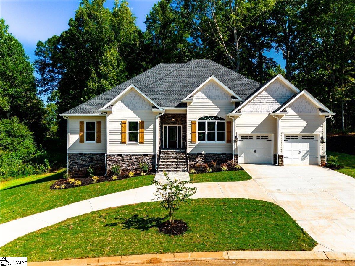 3023 English Cottage Way Boiling Springs, SC 29316