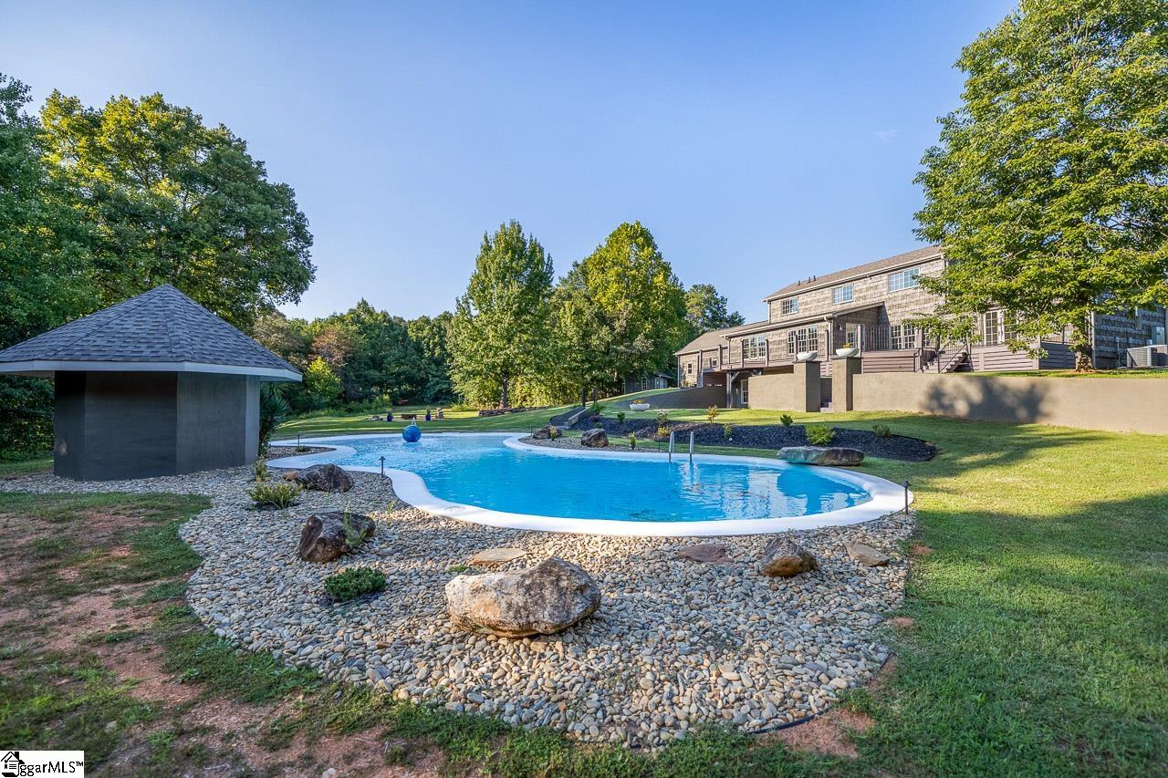 24 Phillips Meadow Way Travelers Rest, SC 29690