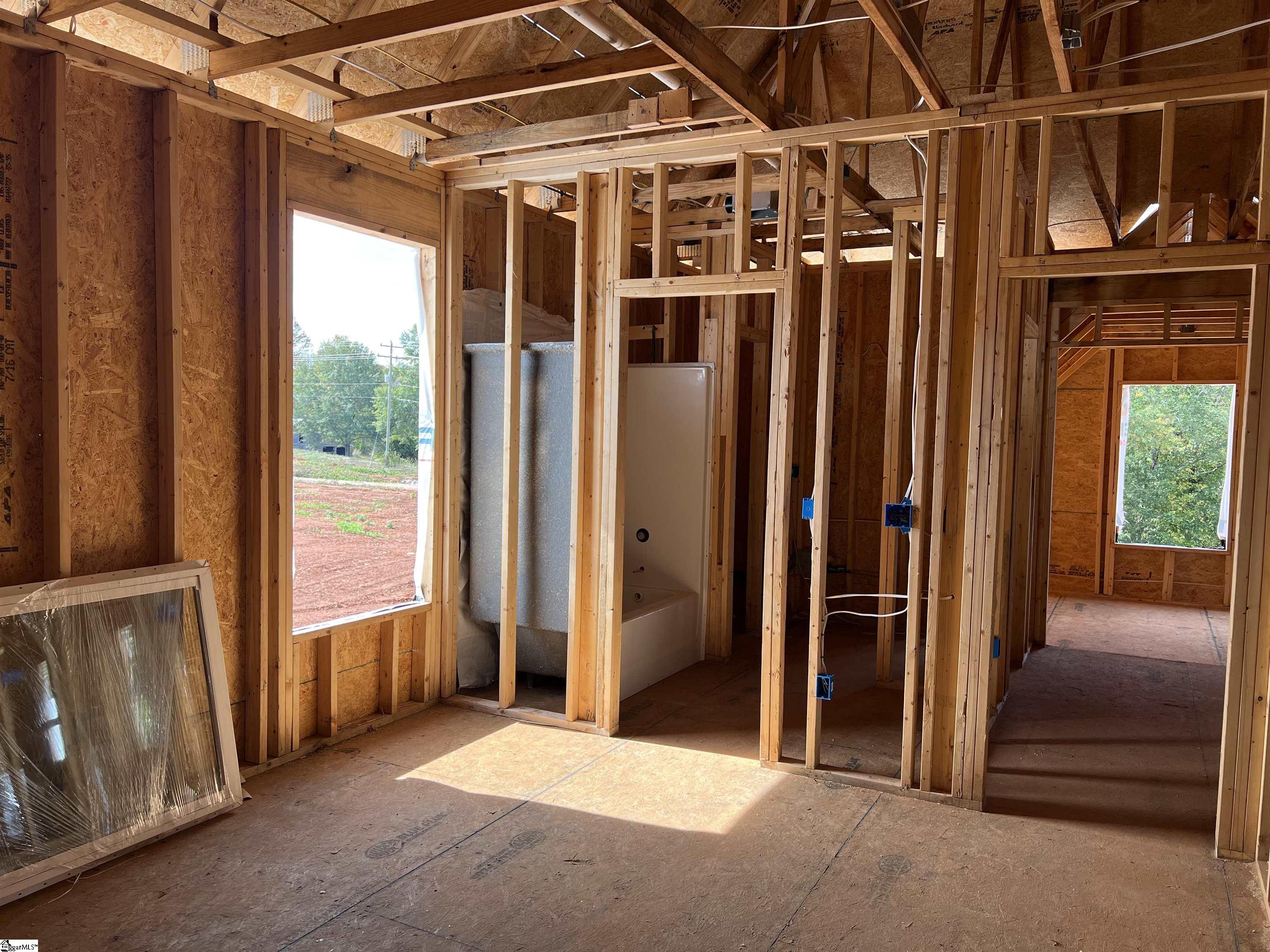 6910 Mountain View Road Taylors, SC 29687