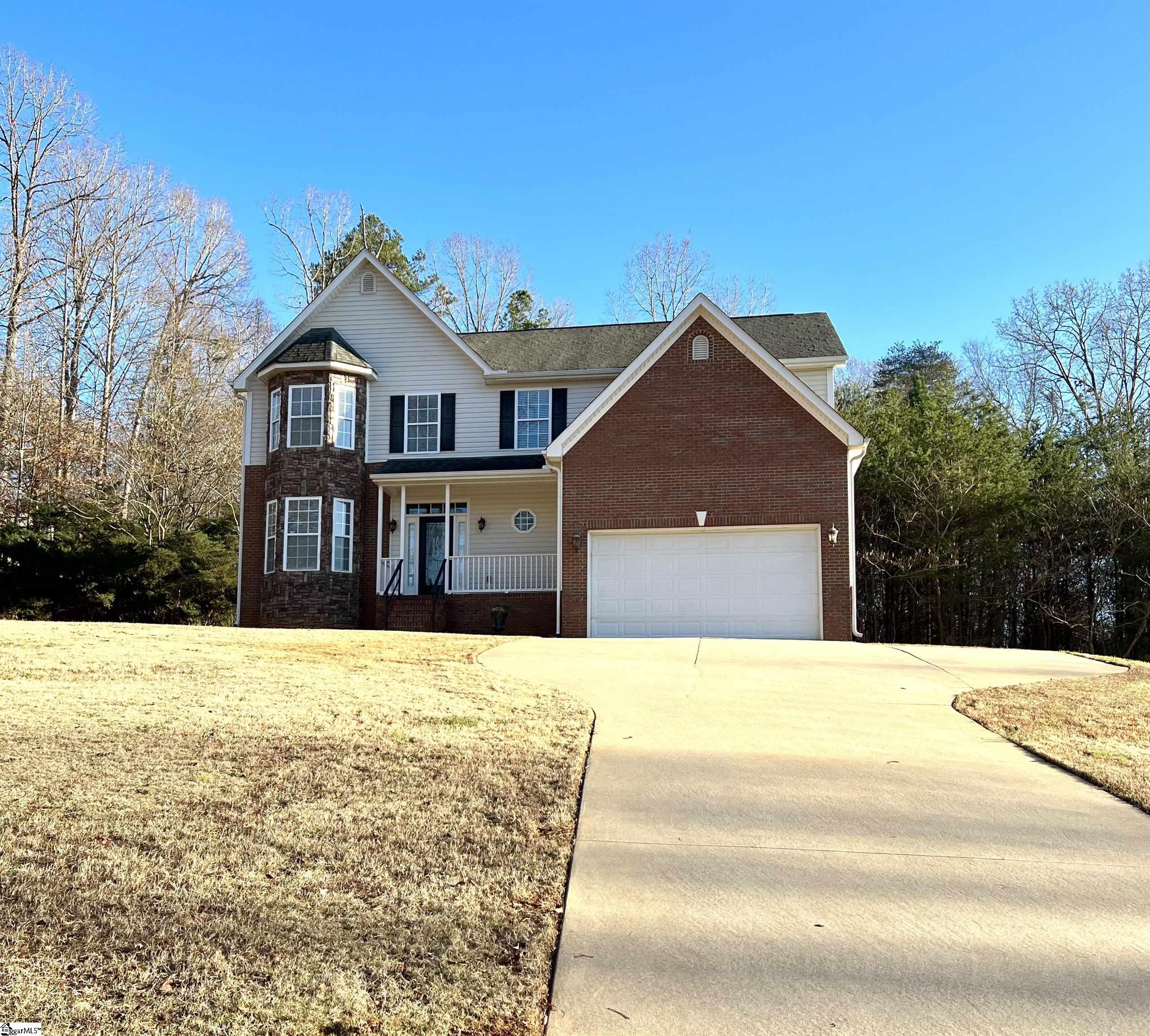102 Holly Ridge Road, Spartanburg, SC 29301