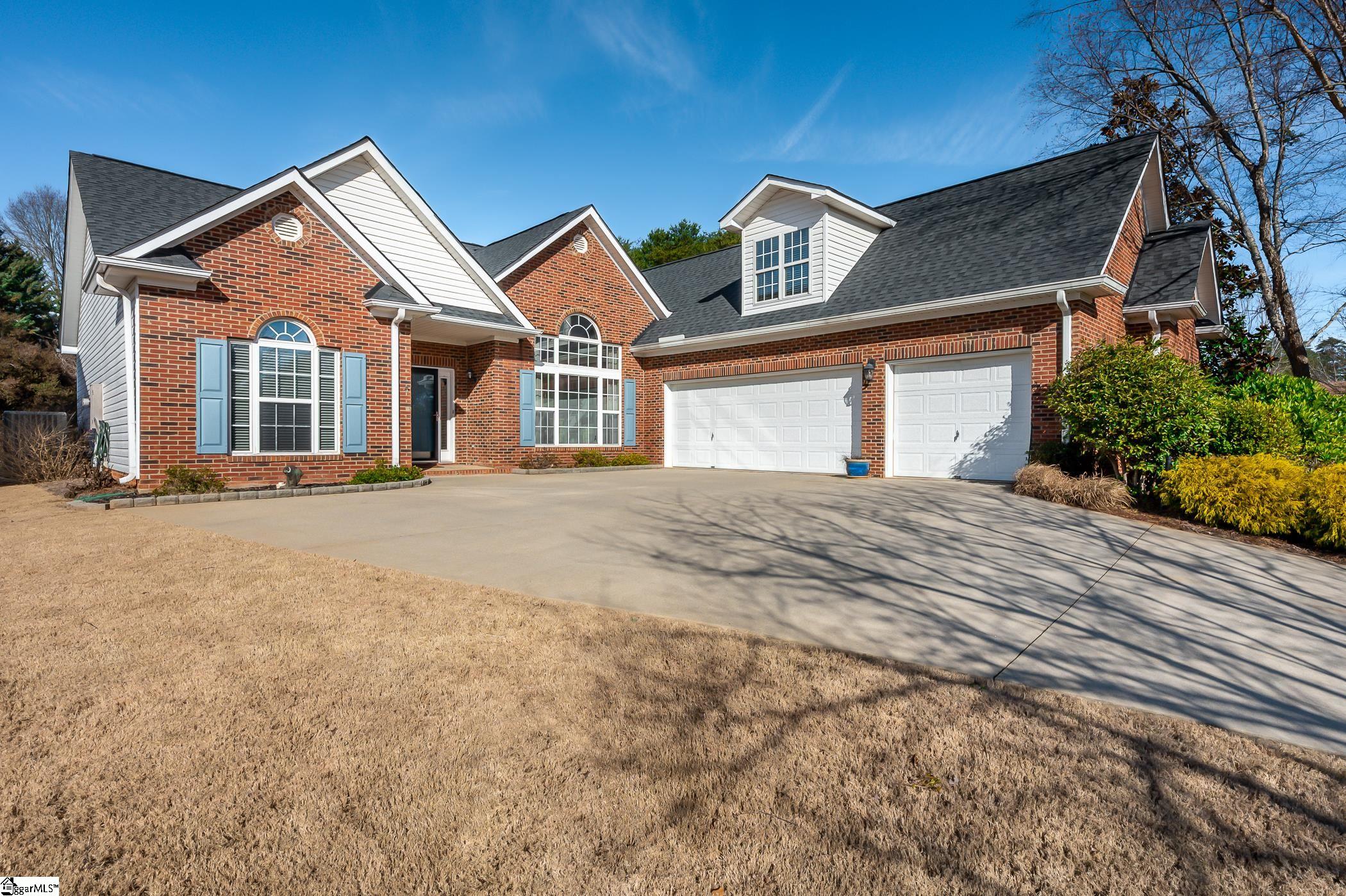 4 Pinehurst Green Way, Greenville, SC 29609