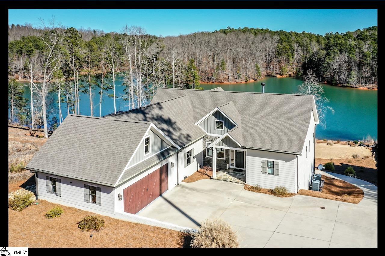 9016 Reservoir Road West Union, SC 29696