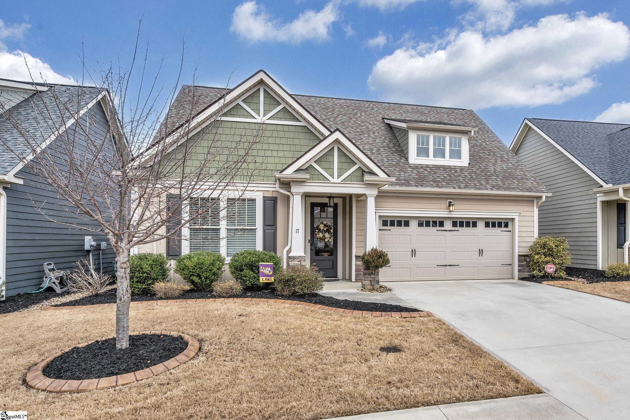 17 Cloverfield Drive, Simpsonville, SC 29680