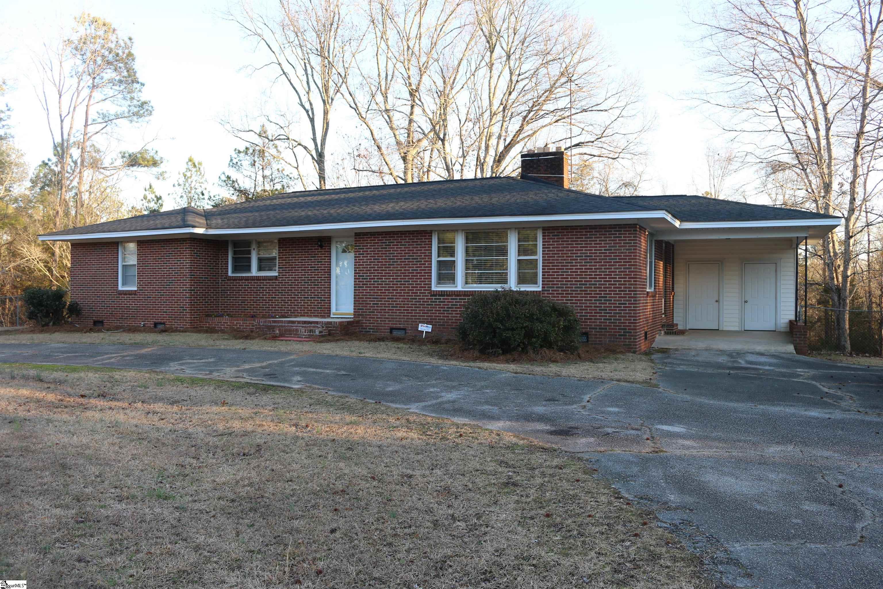 1071 Bethel Church Road, Laurens SC 29360