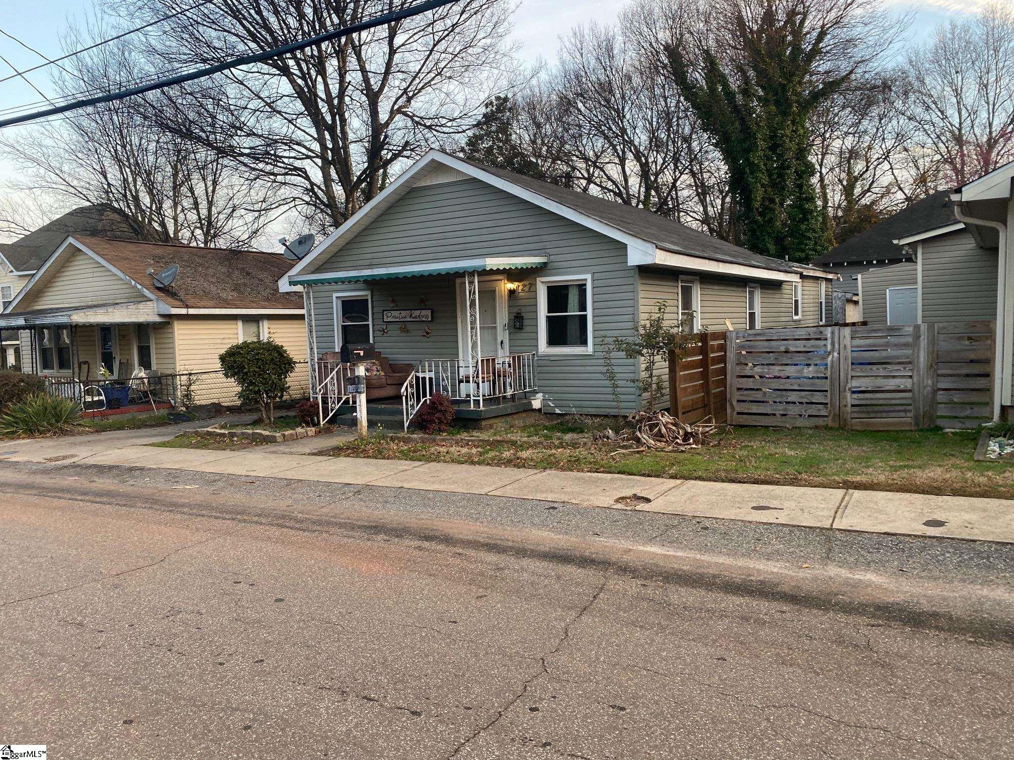 27 Doe Street, Greenville SC 29611
