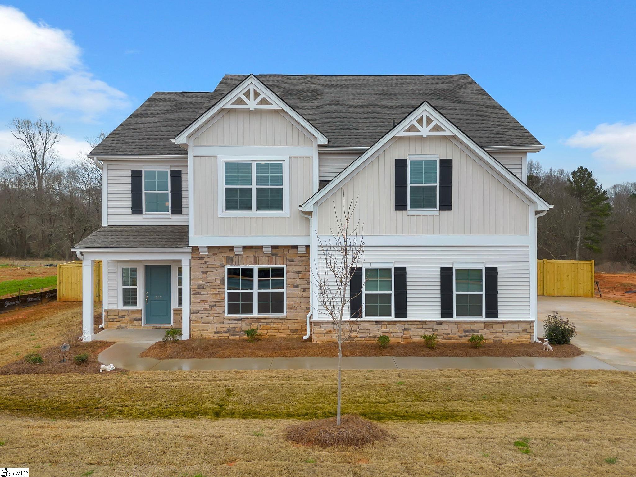 777 Oak Hill Lane, Belton SC 29627