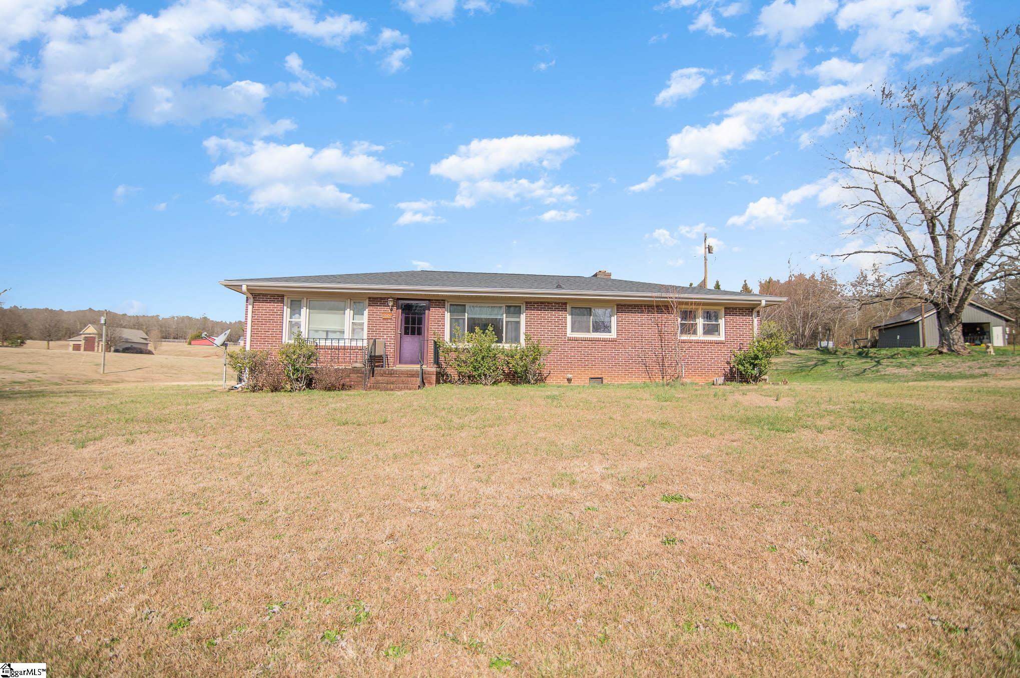 1651 Hampton Road, Inman SC 29349