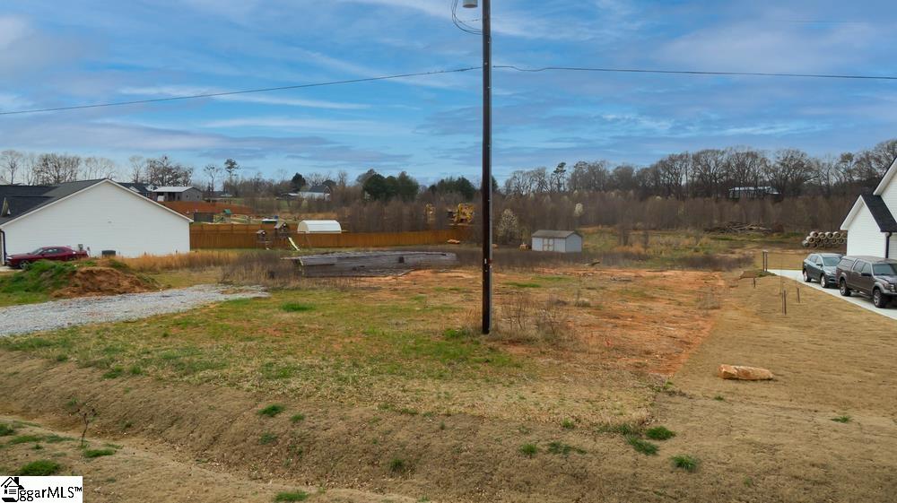 344 R C Thompson Road, Chesnee SC 29323