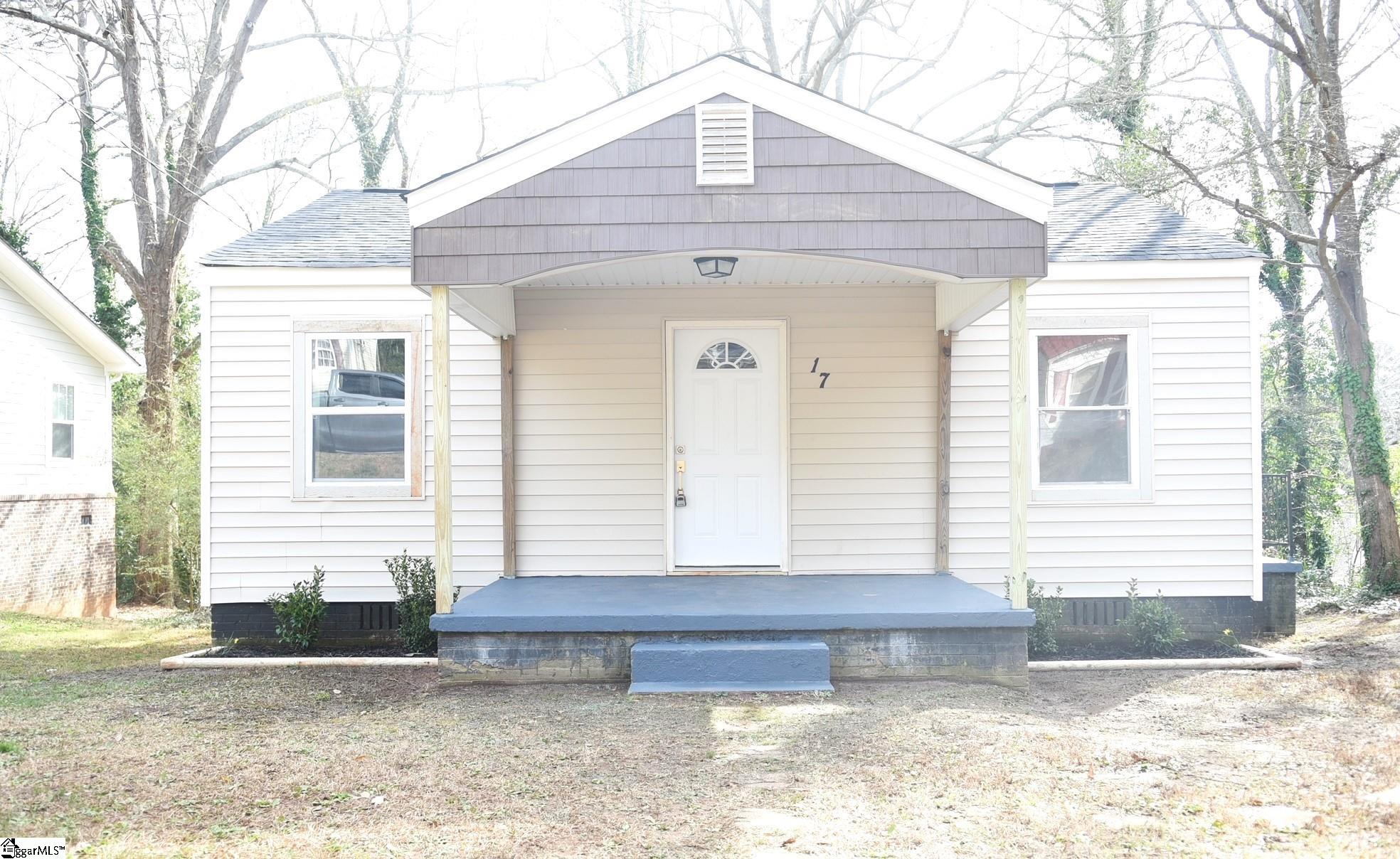 17 Prancer Avenue, Greenville SC 29605