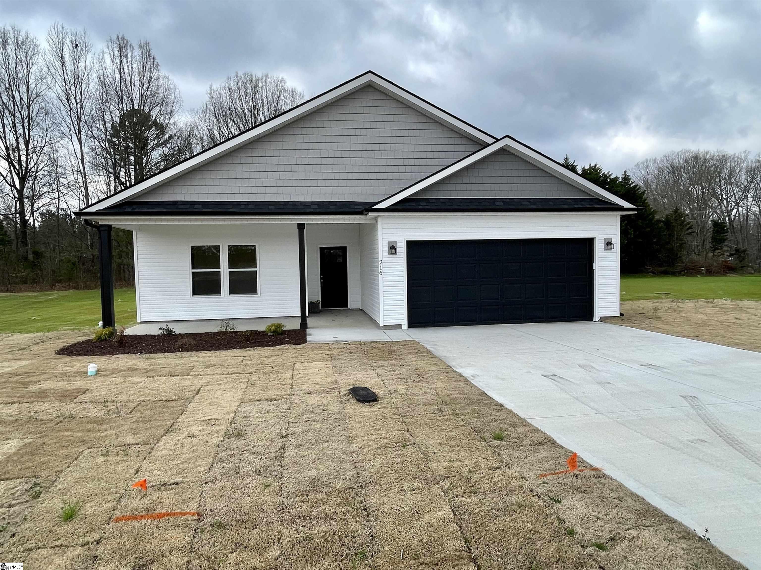 216 Essex Drive, Clinton SC 29325