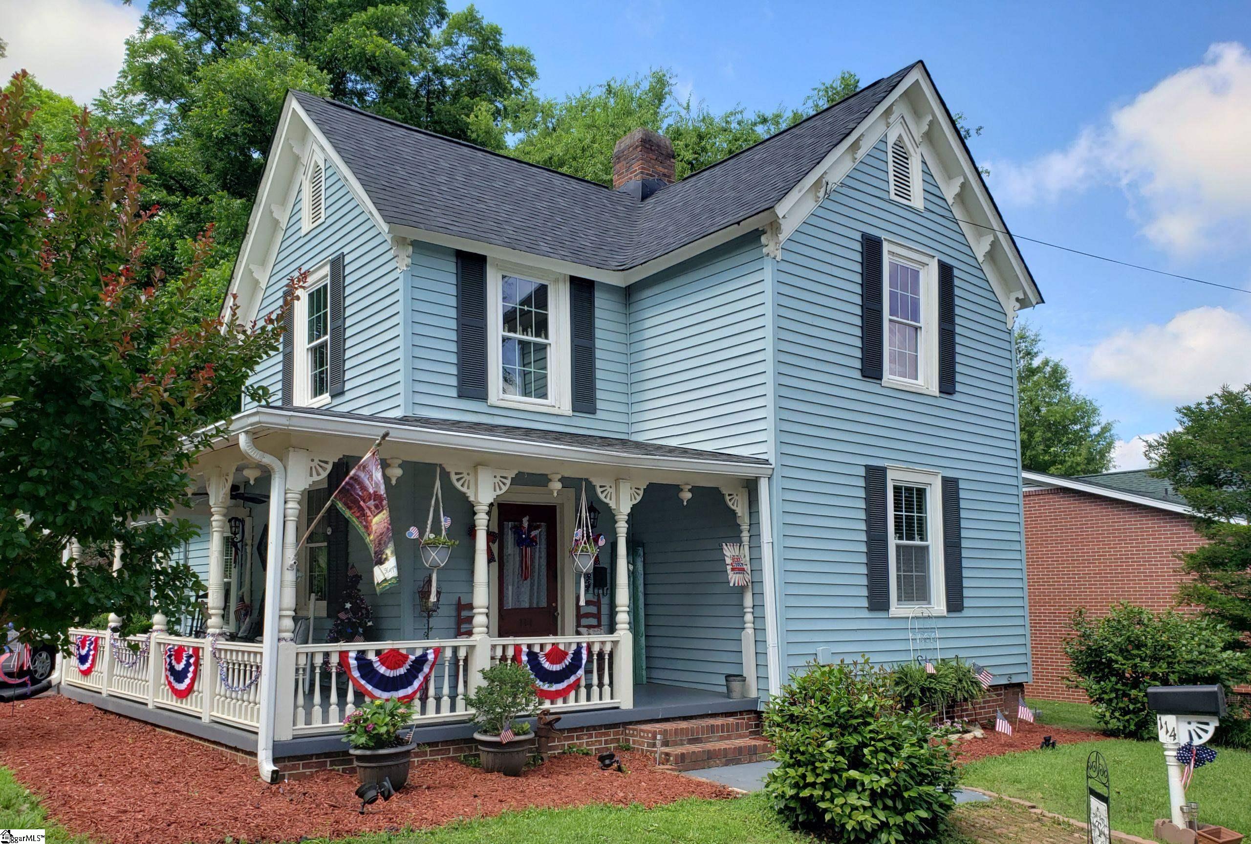 114 Martin Street, Laurens, SC 29360