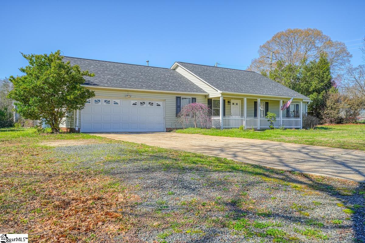 100 Stewart Drive, Lyman, SC 29365