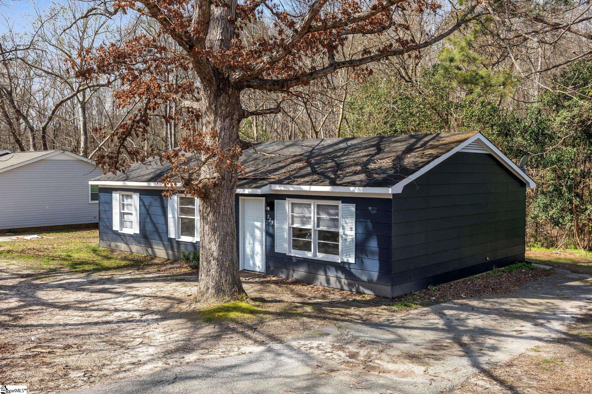 223 Edenbridge Lane, Spartanburg SC 29301-2066