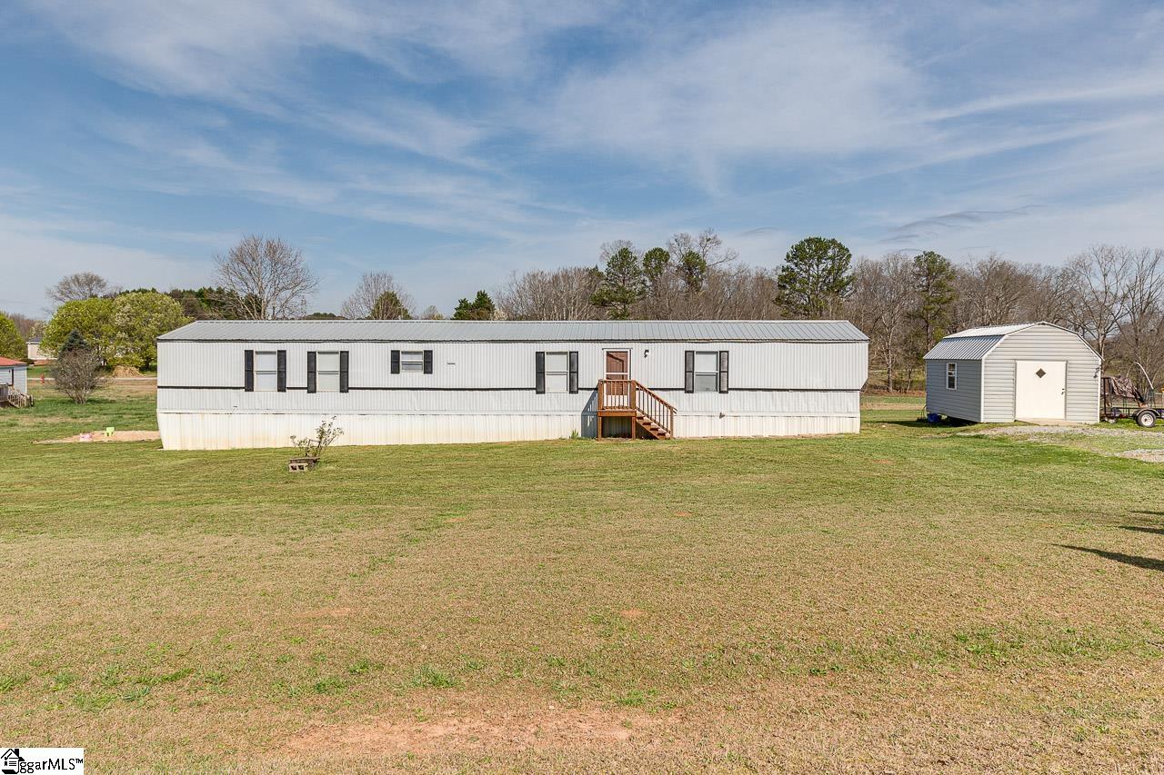 109 Black Road, Easley SC 29642