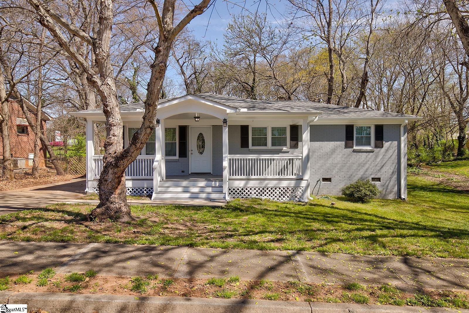 22 Warren Court, Greenville SC 29607