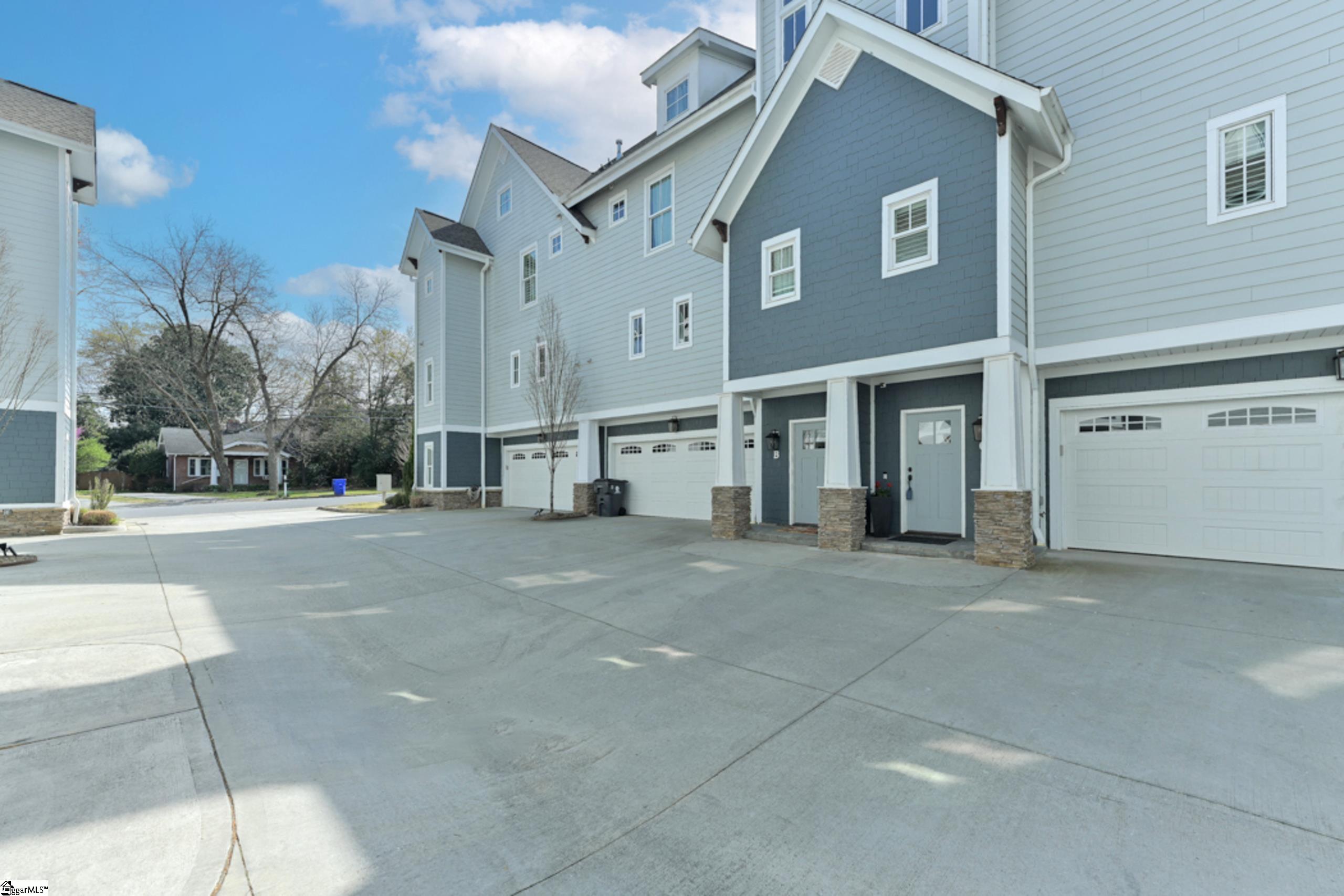 15 Cureton, Greenville, SC 29605