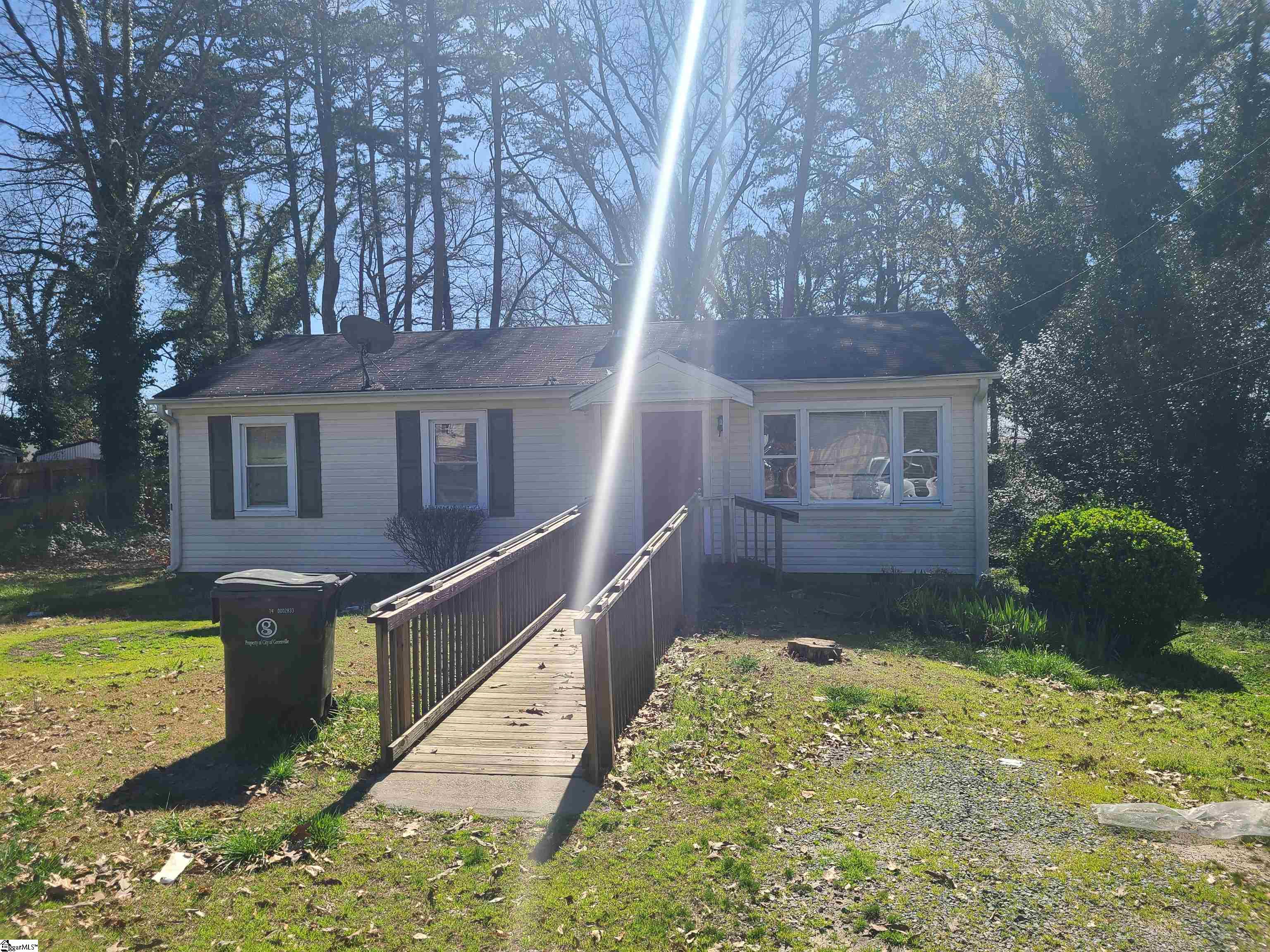 17 Prosperity Court, Greenville SC 29605-2143