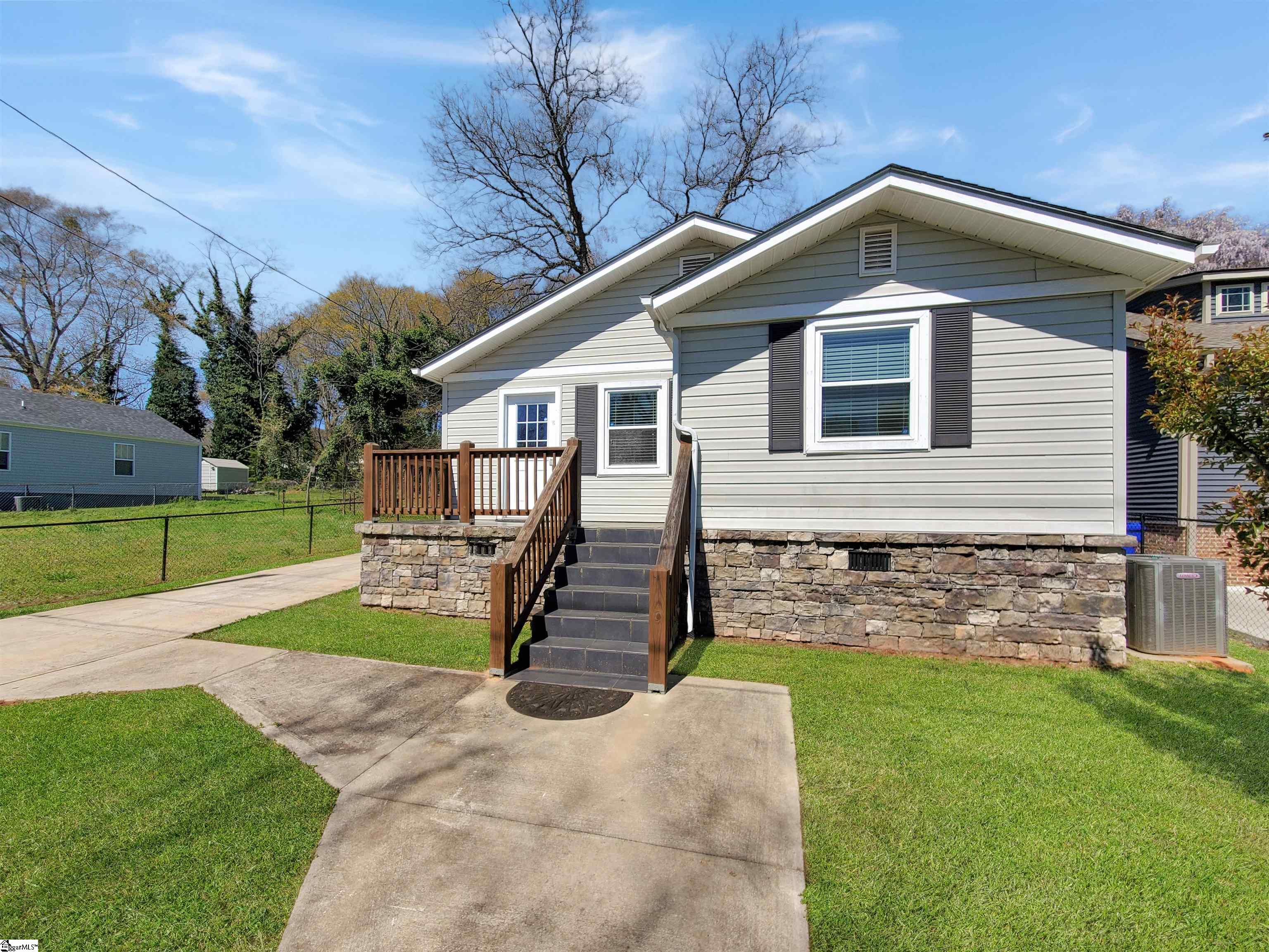 22 Harris Lane, Greenville SC 29607
