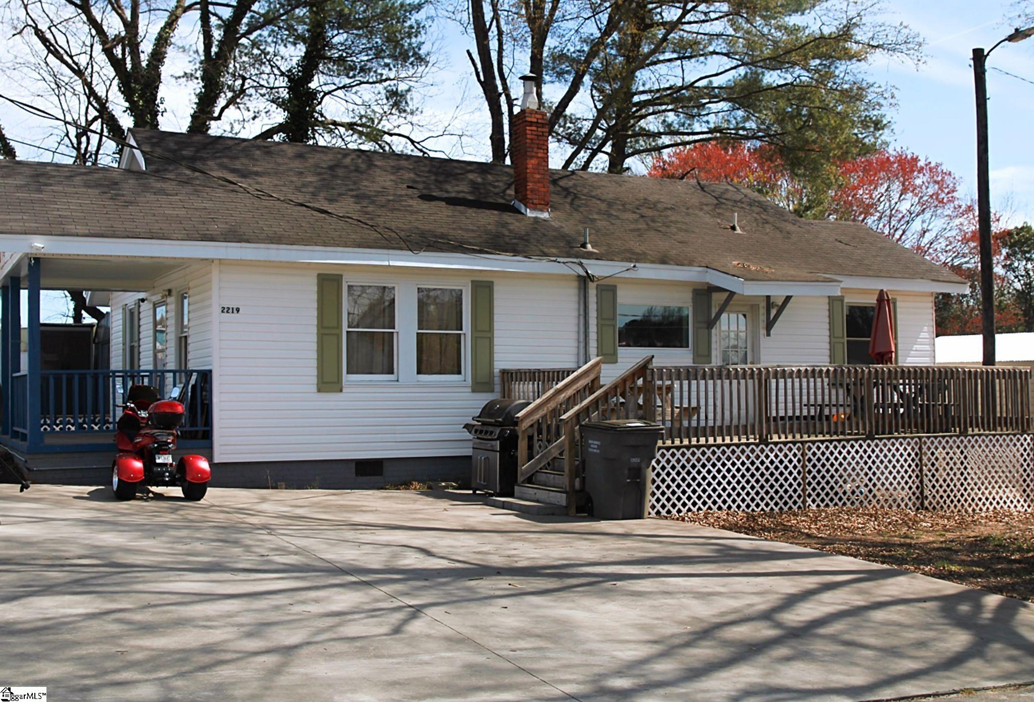 2219 Anderson Road, Greenville SC 29611