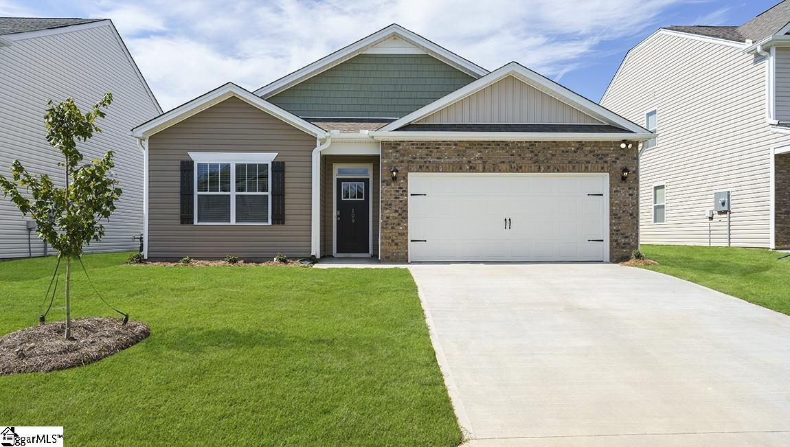 100 Oak Edge Lane, Greer SC 29651