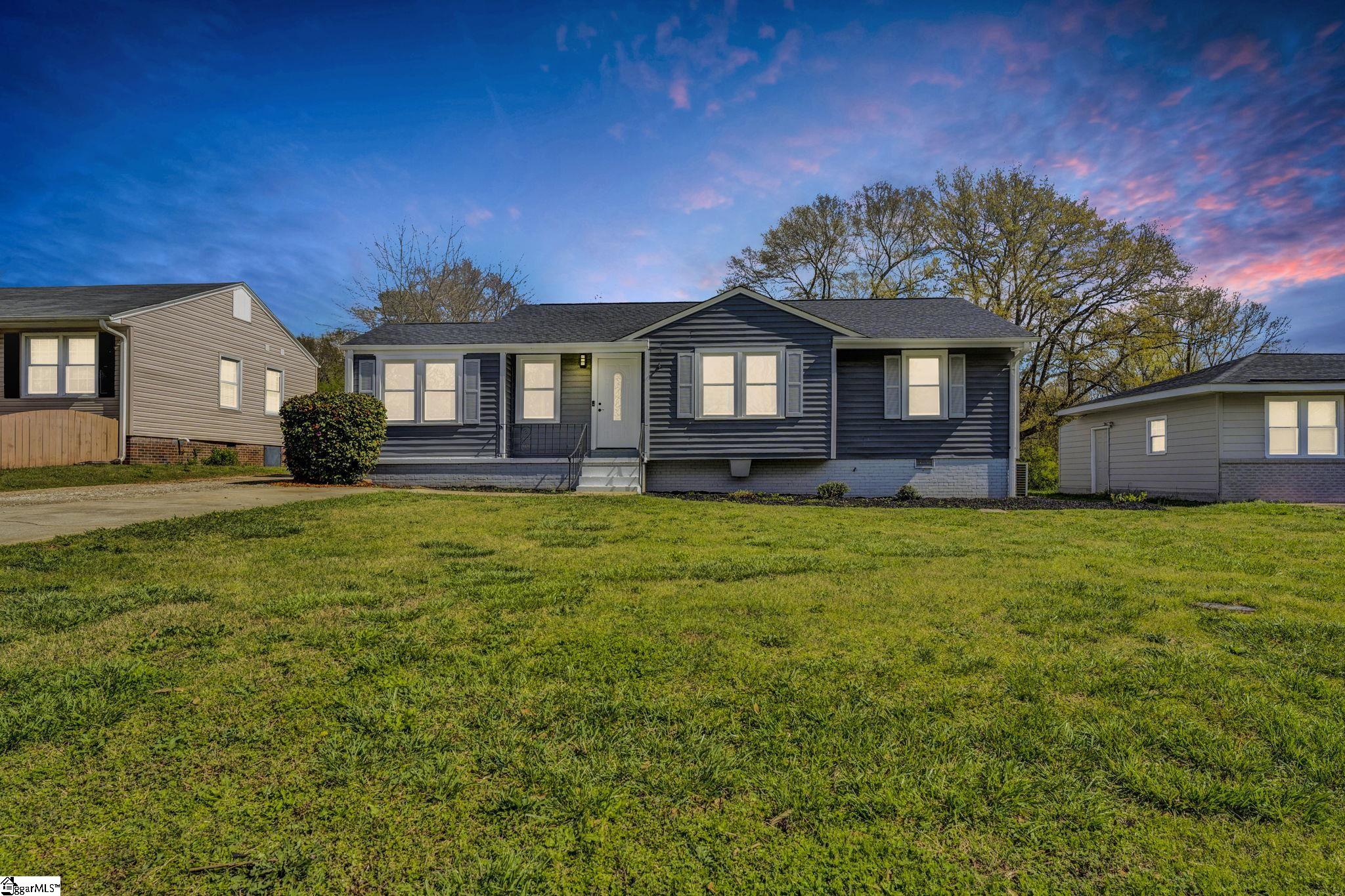 109 Farmington Road, Greenville SC 29605
