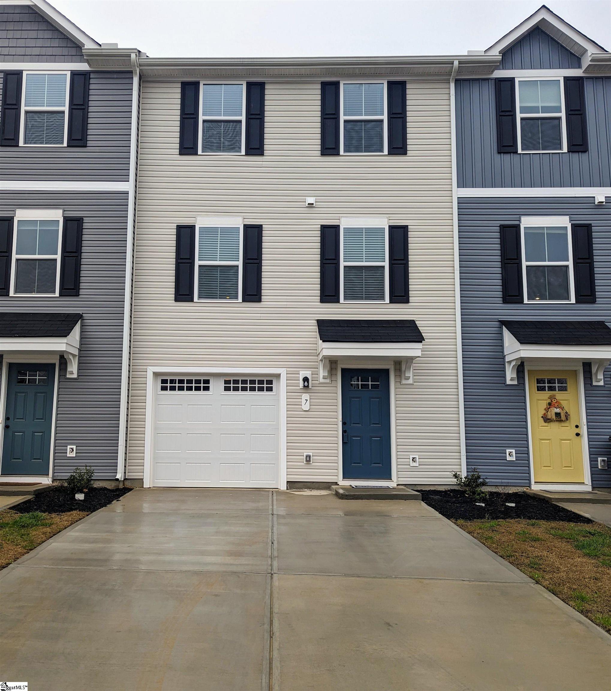 7 Verdant Leaf Way, Greenville SC 29617