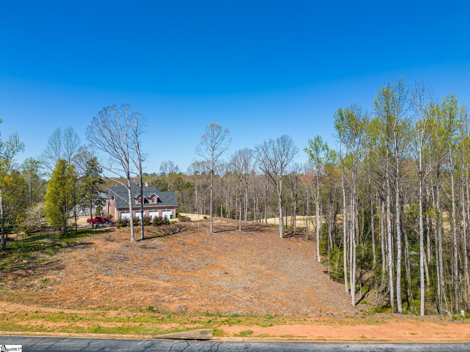 220 River Falls Drive, Duncan SC 29334