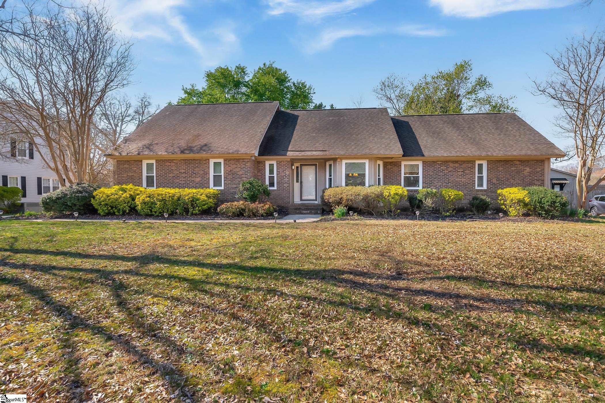 207 Huntington Road, Easley SC 29642