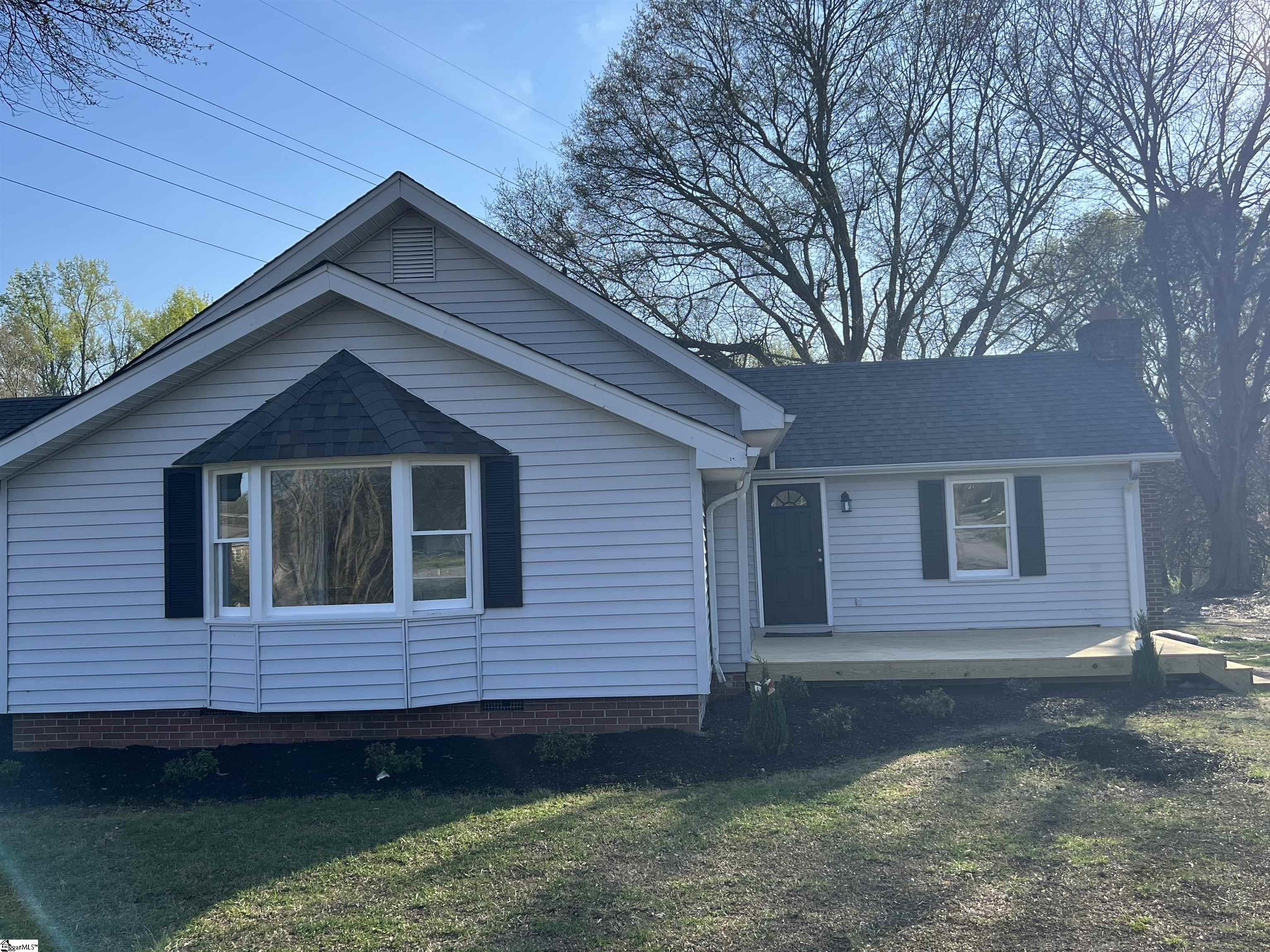 702 Poplar Drive, Greer SC 29651