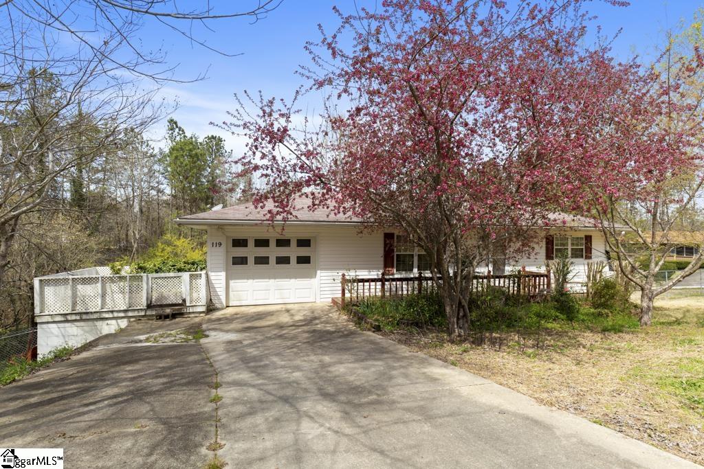 119 Pine View Drive, Walhalla SC 29691-5327