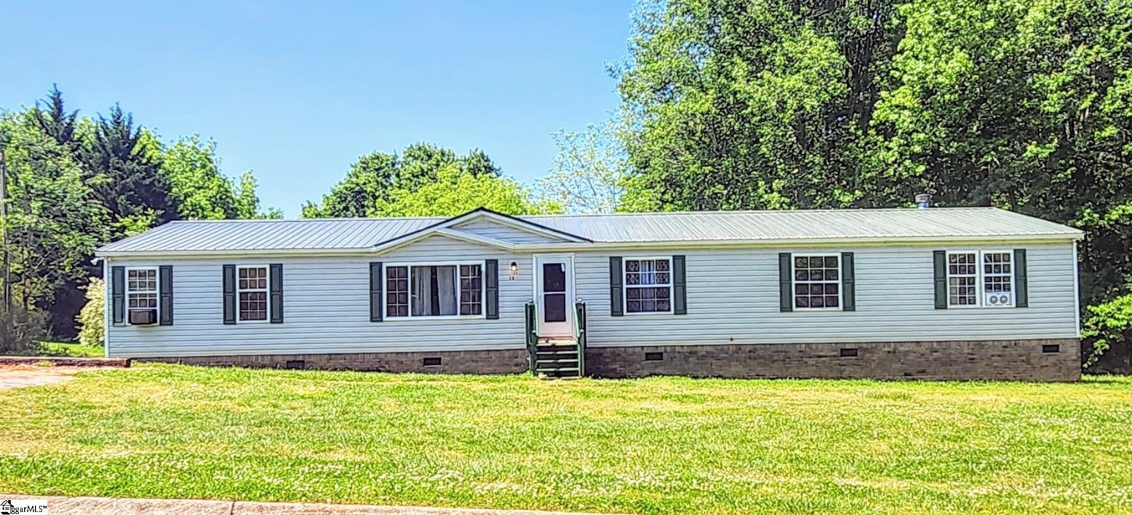 125 Folkstone Court, Easley SC 29640