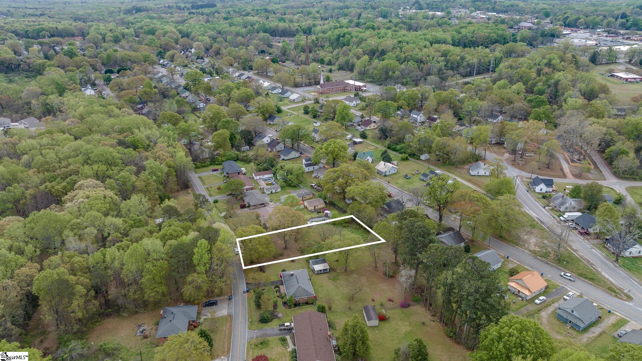Poplar Street, Woodruff SC 29388