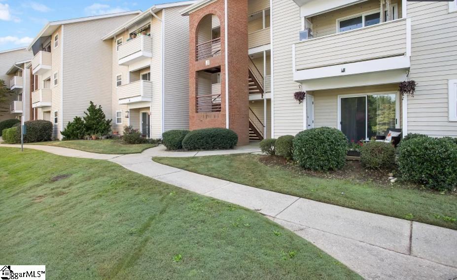 2601 Duncan Chapel Road Unit J202, Greenville SC 29617